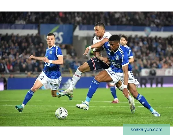 马洛卡球员在本赛季表现稳健，状态回暖备受关注。